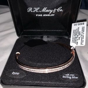 NWT rose gold bridge diamond bangle